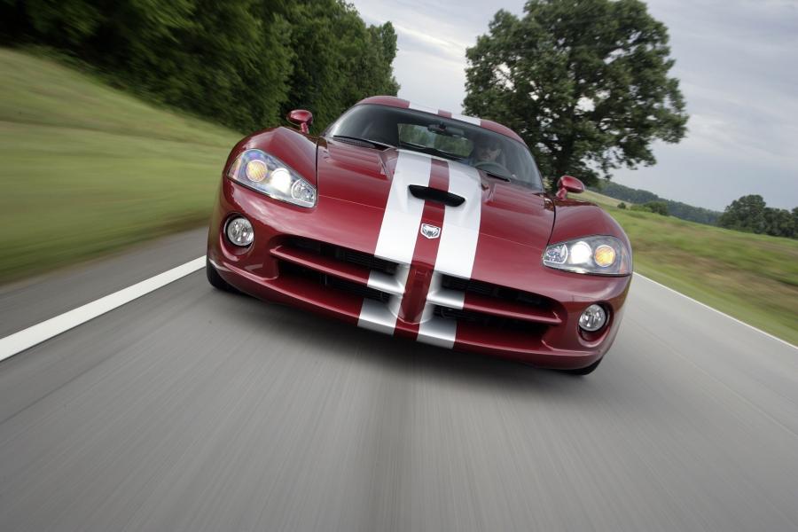  Dodge Viper SRT10 Coupe 2008 года  (фото 35 из 52)
